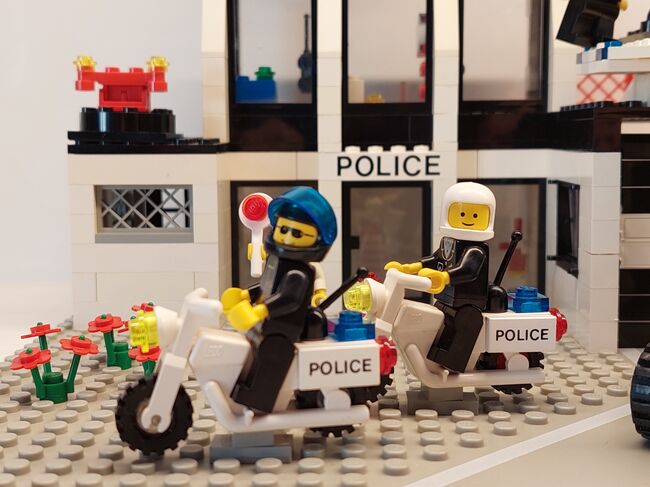 Polizeistation / Police Command Base, Lego 6386, Elke, LEGOLAND, Linz, Abbildung 2