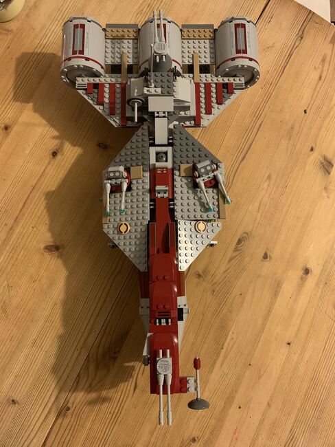 Republic frigate, Lego 7964, James Eshelby, Star Wars, Aylesbury, Abbildung 3