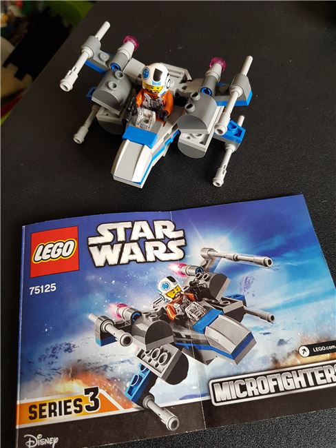 Resistance X-Wing Fighter, Lego 75125, WayTooManyBricks, Star Wars, Essex
