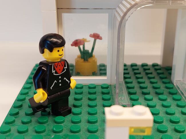 Restaurant / Breezeway Cafe, Lego 6376, Elke, Town, Linz, Image 10