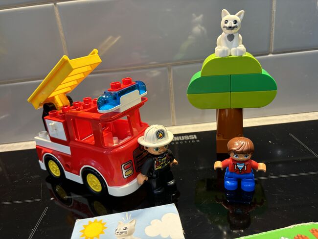 Retired Duplo Lego Fire Truck, Lego 10901, Sarah, DUPLO, Pontypridd, Abbildung 2