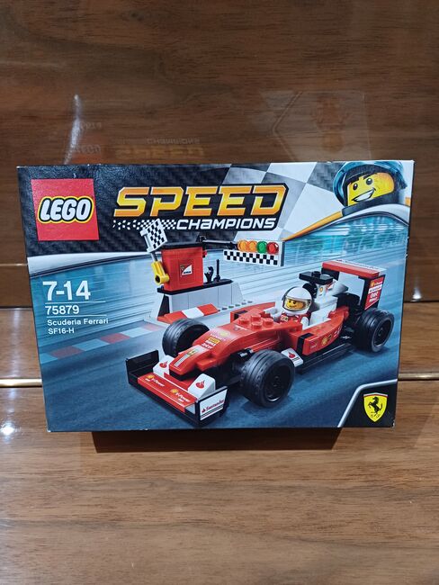 Scuderia Ferrari SF16-H, Lego 75879, Guy Wiggill, Speed Champions, Underberg 