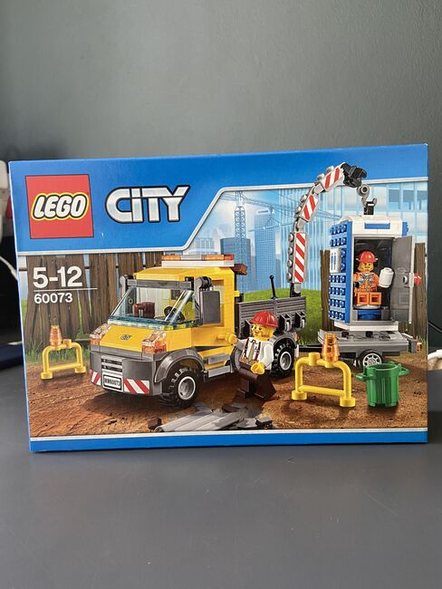 Service Truck - Retired Set, Lego 60073, T-Rex (Terence), City, Pretoria East, Image 3