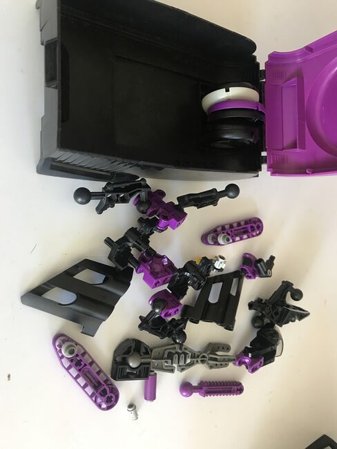 Set of 10 Throw Bots, Lego, Patricia Mallon, Technic, Victoria, Image 4