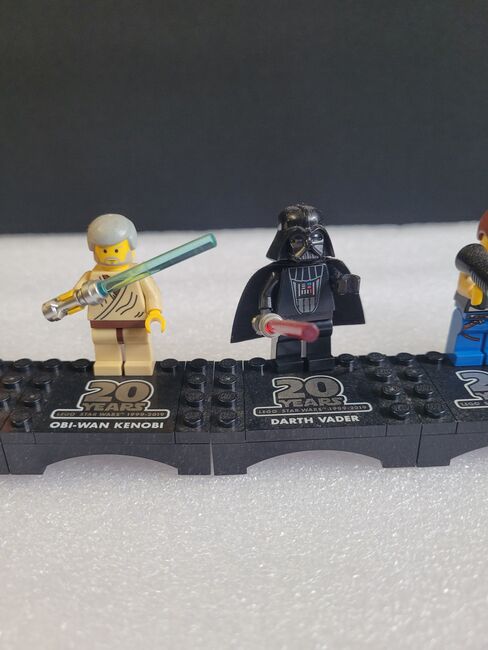 Set of 6 20th anniversary Star Wars minifigs, Lego, Ian, Star Wars, Leumeah , Image 3