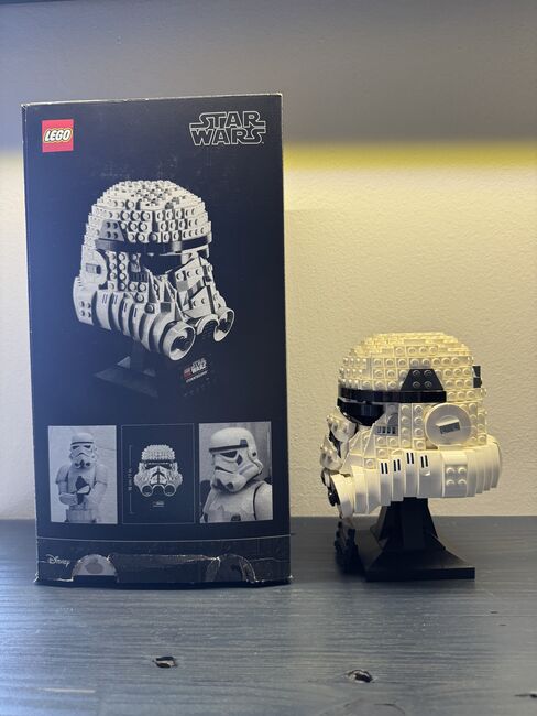 Set 75276 Stormtrooper helmet, Lego 75276, Eugene, Star Wars, Pretoria, Image 2