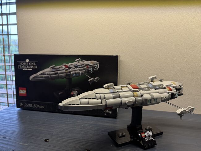 Set 75405 Home One Starcruiser, Lego 75405, Eugene, Star Wars, Pretoria, Image 2