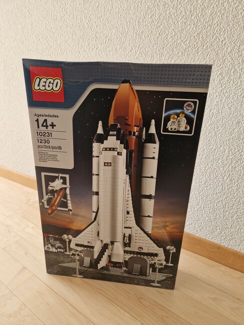 Shuttle Expedition Neu und OVP, Lego 10231, Dominik, Sculptures, Kölliken