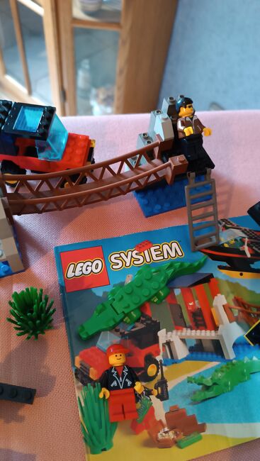 Smuggler Hideout, Lego 6563, Luis Barth , Town, Boxberg, Abbildung 3