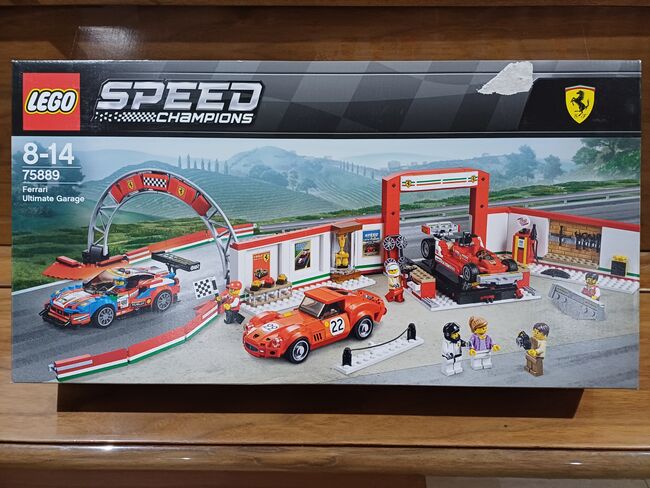 Speed Champions. Ferrari Ultimate Garage, Lego 75889, Guy Wiggill, Speed Champions, Underberg 