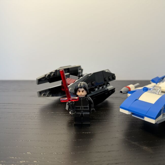 Star Wars A-Wing vs. TIE Silencer Microfighters, Lego 75196, Limitables (Limitables), Star Wars, Brisbane, Abbildung 3