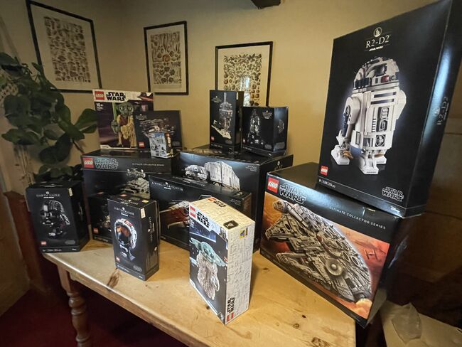 Star Wars collection, Lego 75252 75313 75192 75275 75308 75330 75320 75327 75304 75318 75255 75296 75329 75306, Stanley Crump, Star Wars, Peterborough, Abbildung 13