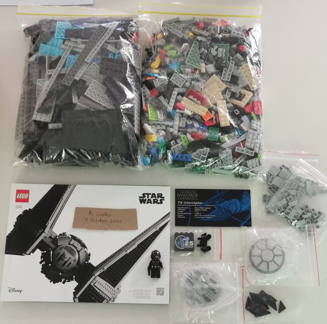 Star Wars™ TIE Interceptor, Lego 75382, Ricky Coelho , Star Wars, Johannesburg, Image 2