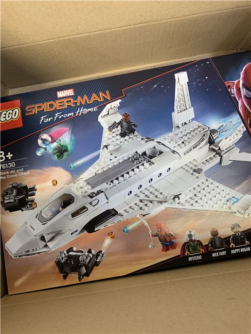 Stark jet and the drone attack, Lego 76130, James Eshelby, Marvel Super Heroes, Aylesbury