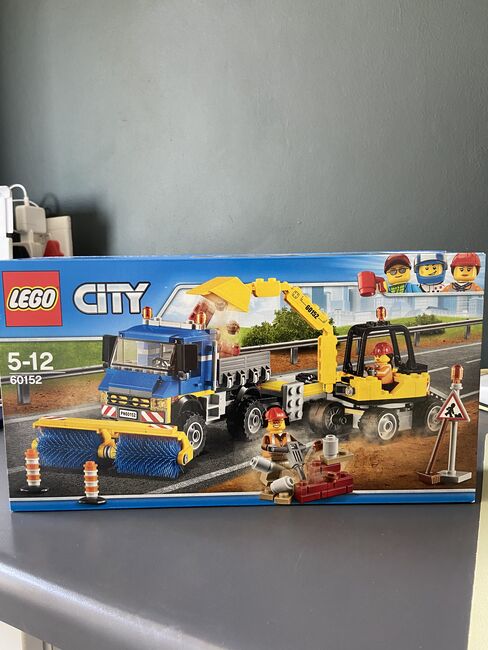 Sweeper & Excavator - Retired Set, Lego 60152, T-Rex (Terence), City, Pretoria East, Abbildung 2