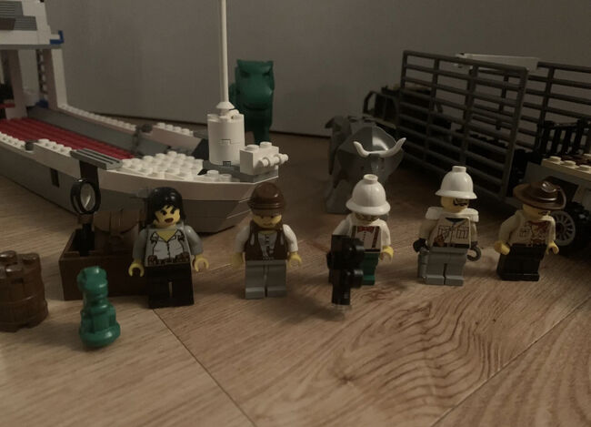 T-Rex Transport, Lego 5975, Dan, Adventurers, Stockport , Abbildung 3