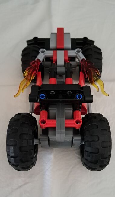 Technic BASH! Race car model, Lego 42073, Adele van Dyk, Technic, Port Elizabeth, Abbildung 3