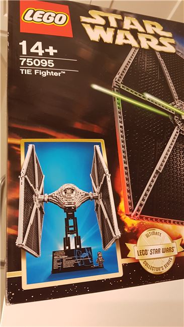 TIE Fighter UCS, Lego 75095, Simon Stratton, Star Wars, Zumikon, Image 3