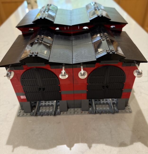 Train Engine Shed 10027 World City, Lego 10027, Paul, Train, Russell's Water