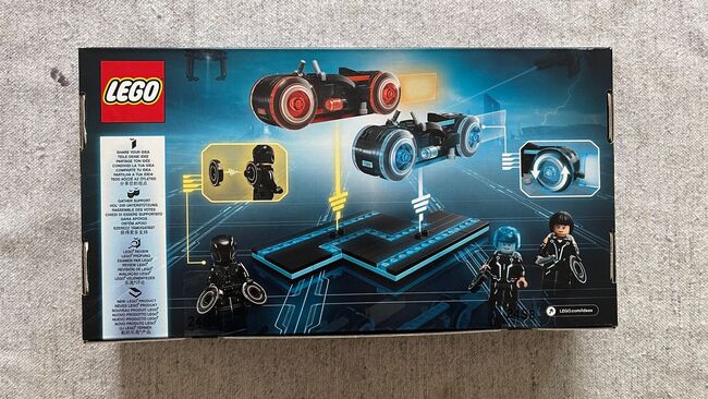 TRON: Legacy movie, Lego 21314, stuart, Disney, Johannesburg, Image 4