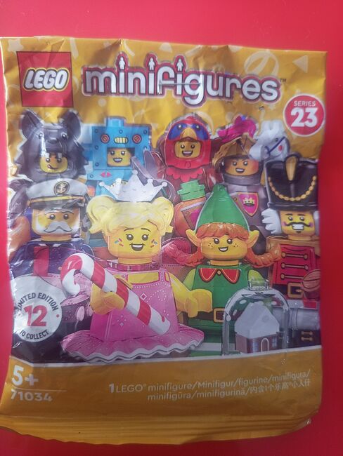 Variety of Retired Minifigures, Lego, Kev, Minifigures, Jhb, Image 2