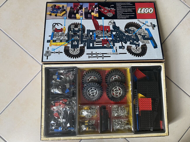VINTAGE Car Chassis 8860 1980s, Lego 8860, Jese , Technic, Beenleigh, Image 3