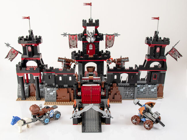 Vladeks schwarze Burg, Lego 8877, Julian, Castle, Hartberg, Image 2