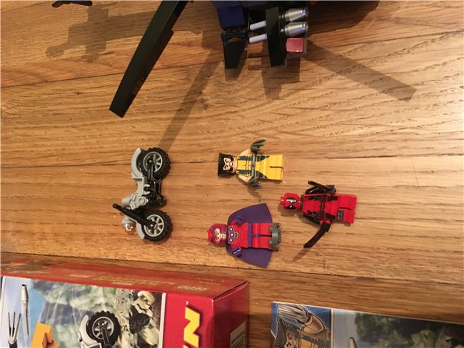 Wolverines Chopper Showdown, Lego 6866, James, Marvel Super Heroes, Abbildung 4