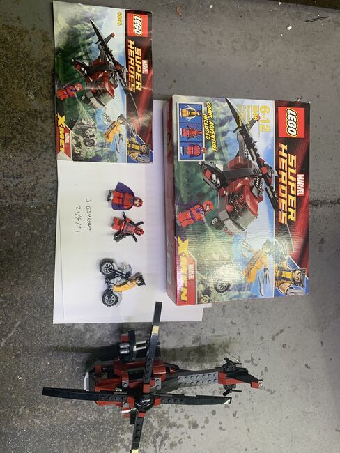 Wolverines chopper showdown, Lego 6866, James Eshelby, Super Heroes, Aylesbury