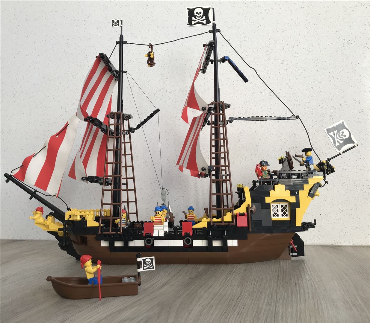 ᐅ Used/PO Set ⇒ Lego 6285 Black Seas Barracuda set from Rob Bell ...