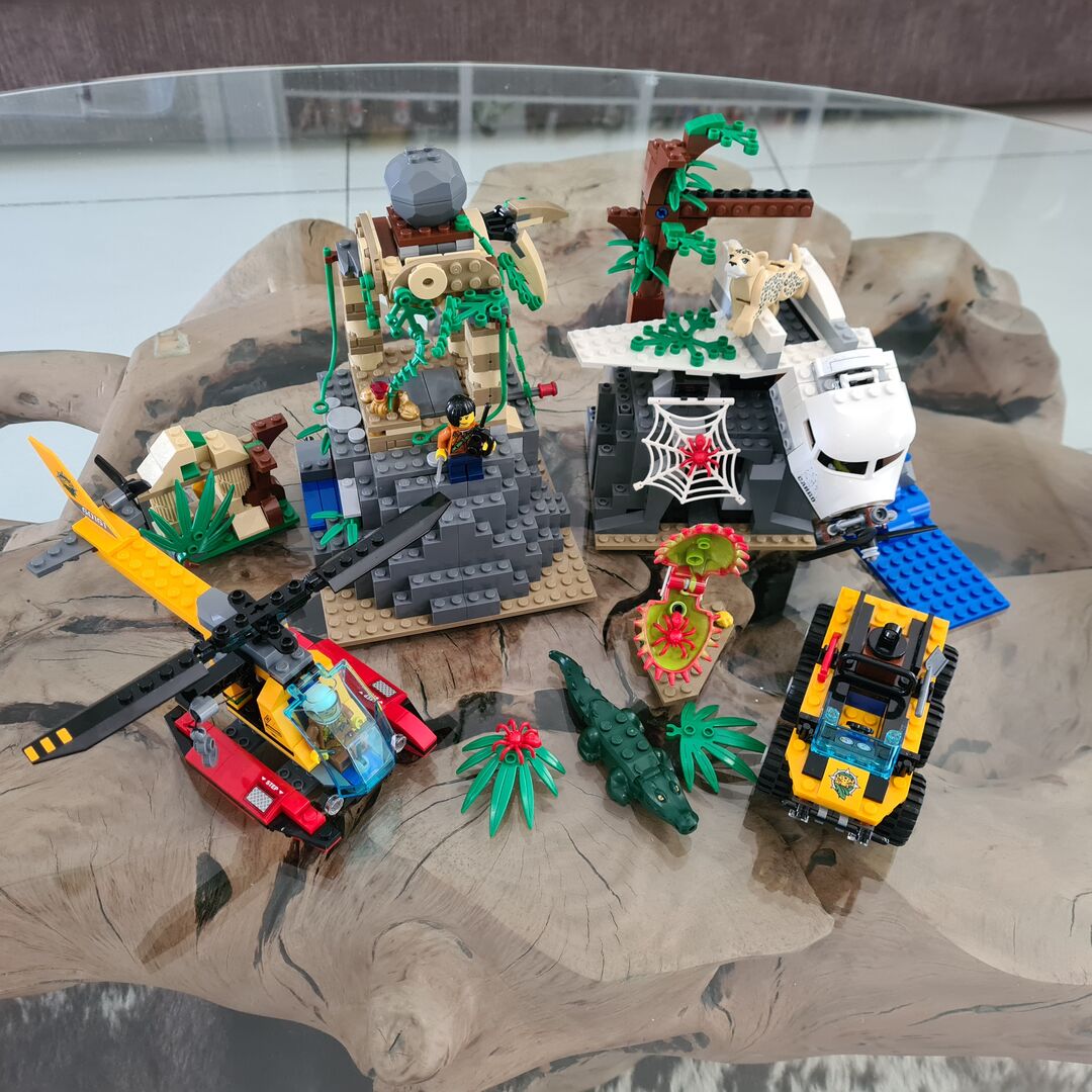 Lego adventurers jungle sale